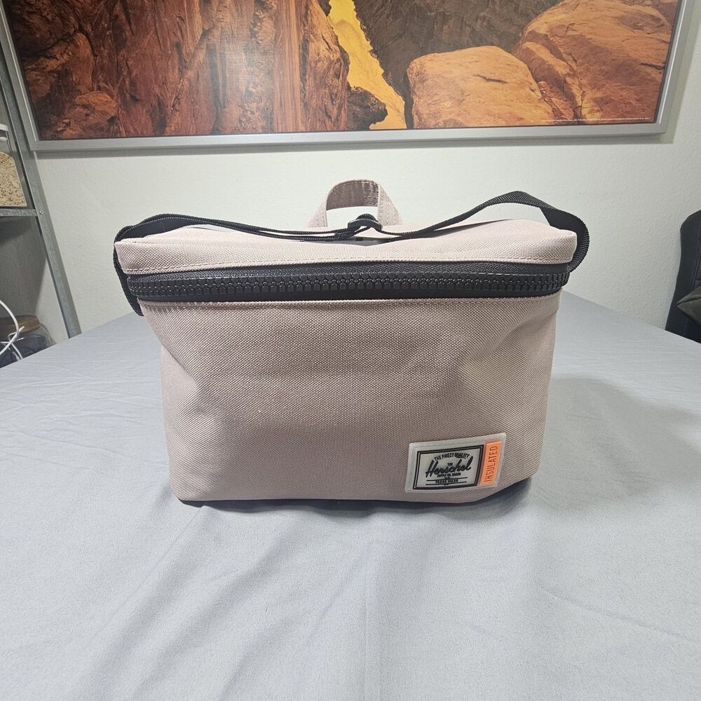 Herschel Supply Co. Heritage Cooler Insert Insulated Lunch Bag Ash Rose Pink NWT